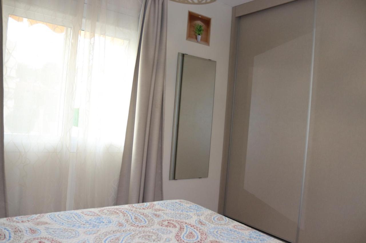 Apartamentos Carihuela Playa, Acogedor, Wifi Y Fibra Optica Torremolinos Esterno foto